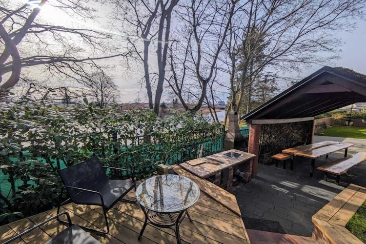 Comfortable For 10 People With A Private Sauna Apartment *